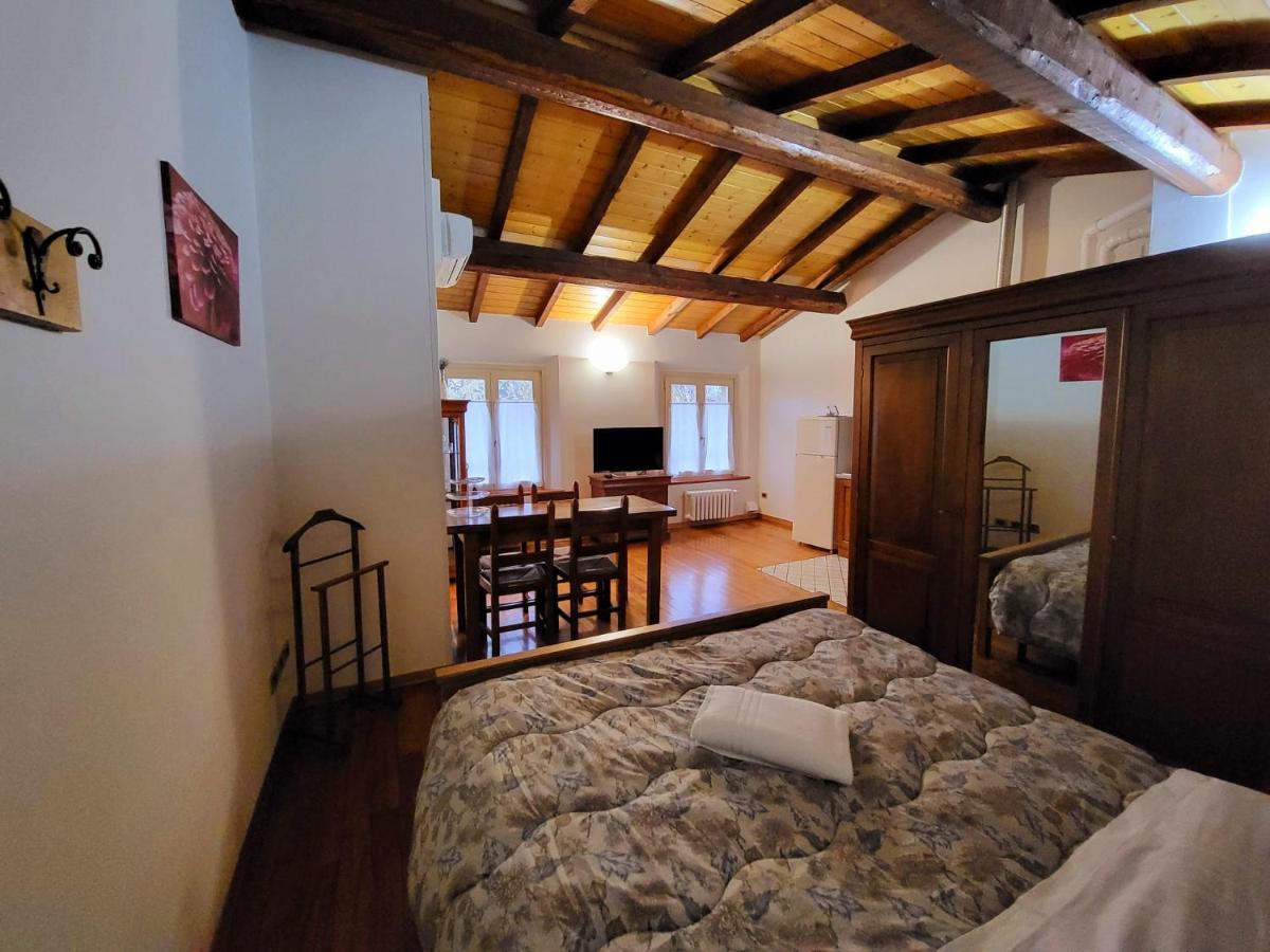 Residence Antico Borgo Módena Exterior foto