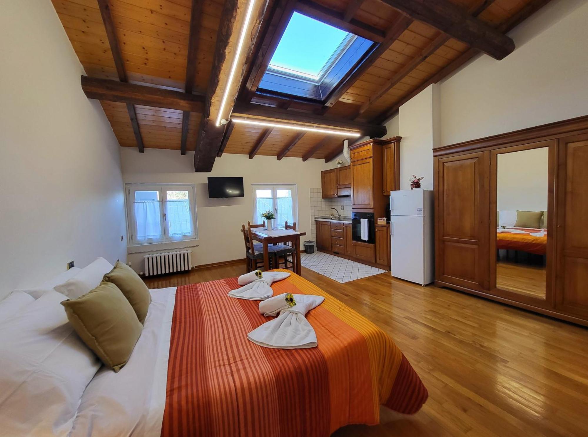 Residence Antico Borgo Módena Exterior foto